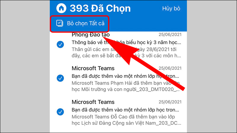 Chọn tất cả để xóa đồng loạt email